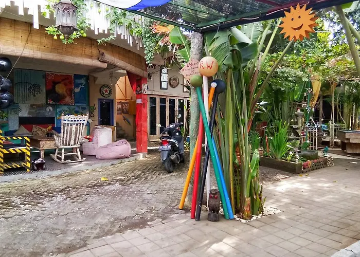 Rumah Warna 2*